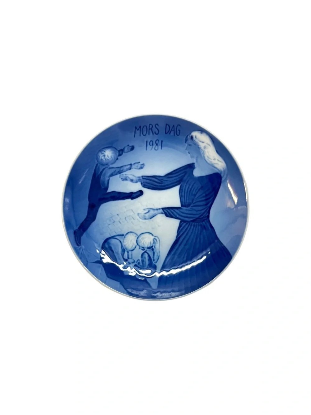 Vintage Royal Copenhagen Denmark 1981 Mother’s Day Plate Mors Dag 6”